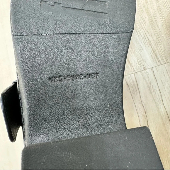 FitFlop Pilar Leather Slide Platforms great condition US Sz 7 big buckle black - Picture 5 of 6